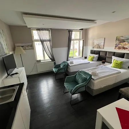 Downtown Apartment *