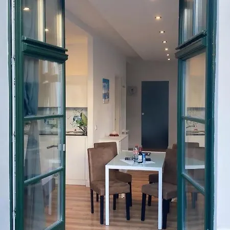 Apartament Downtown *