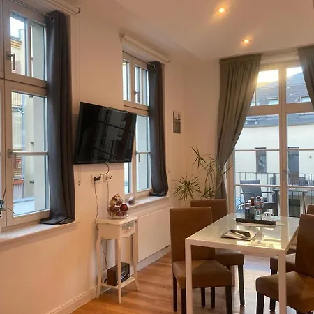 Downtown Apartament *