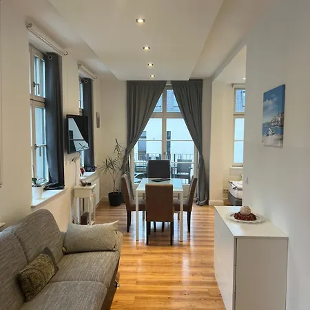 Downtown Apartament